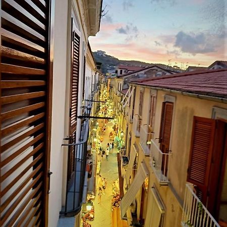 Alleyway Sorrento Bagian luar foto